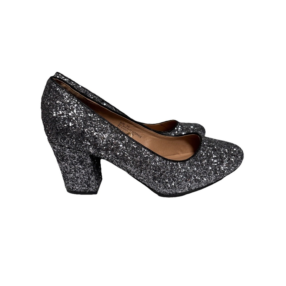 Torrid Sequined Heels Pumps Closed Toe Chunk Heel